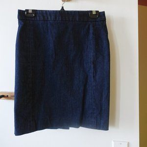 J. Crew Item 29996 Denim Pencil Skirt 4P 4 petite